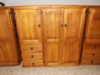 CAJONERA CON COLGADOR 